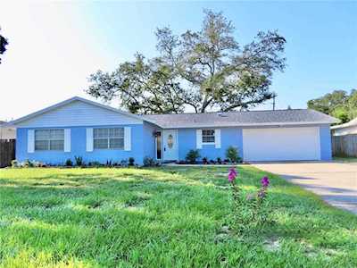 2261 Beverly Ln Clearwater, FL 33764
