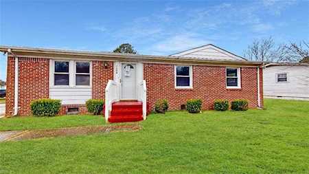 1204 Blythewood Ln Suffolk, VA 23434