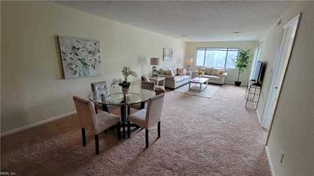 3200 Lynnhaven Dr #203 Virginia Beach, VA 23451