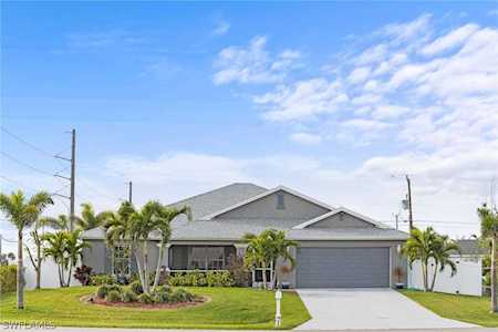 2722 NE 3rd Ave Cape Coral, FL 33909