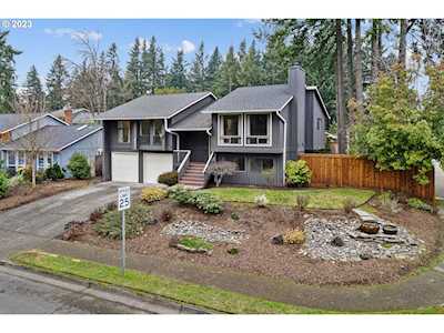 8603 SW Talawa DR Tualatin, OR 97062