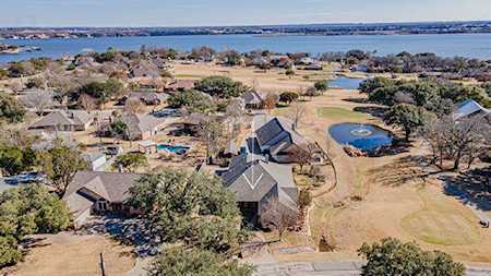 4907 Comanche Drive Granbury, TX 76049