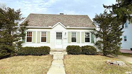 2519 W Ardmore Place West Peoria, IL 61604