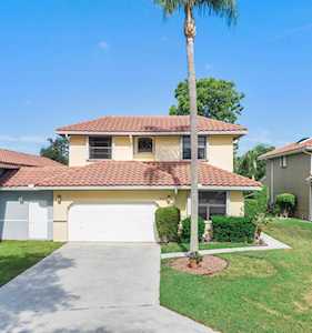 8712 Via Reale Boca Raton, FL 33496