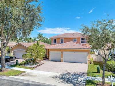 3033 SW 137th Ave Miramar, FL 33027