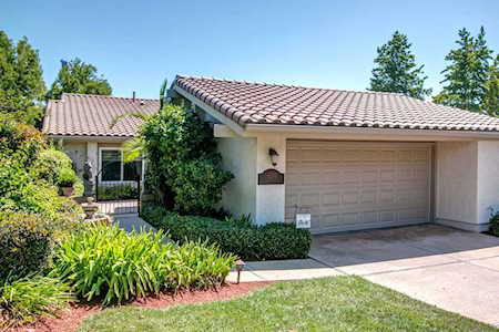 6339 Via Cabrera La Jolla, CA 92037