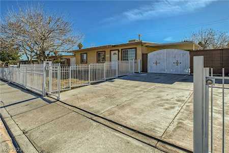 4295 Cloverdale Ave Las Vegas, NV 89121