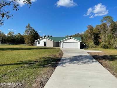 7849 Aunt Mary Harvey RD Glen St. Mary, FL 32040