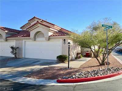 7823 Oakpoint Ln Las Vegas, NV 89145