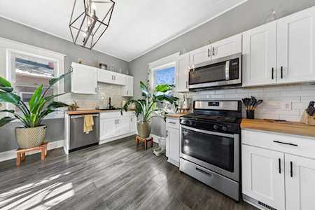 1805 Case Avenue E Saint Paul, MN 55119