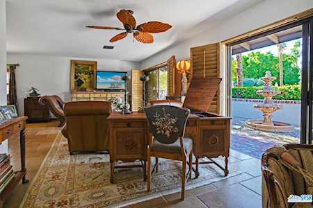 70070 Frank Sinatra Dr #4 Rancho Mirage, CA 92270