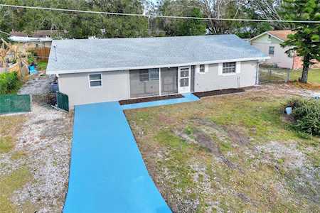 1360 10th St NE Winter Haven, FL 33881