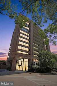 1805 Crystal Dr #202S Arlington, VA 22202