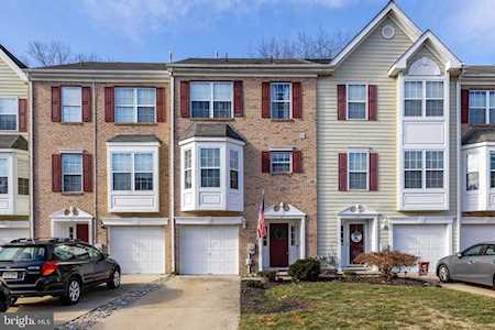 17 Jessica Ct Marlton, NJ 08053