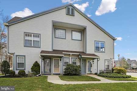 68 Andover Place Robbinsville, NJ 08691