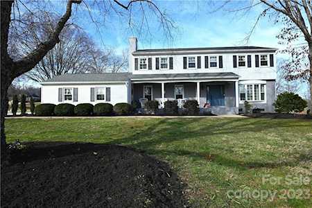 2602 Birdie Ln NE Conover, NC 28613