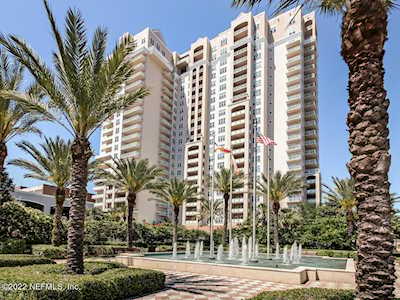 400 E Bay ST Jacksonville, FL 32202