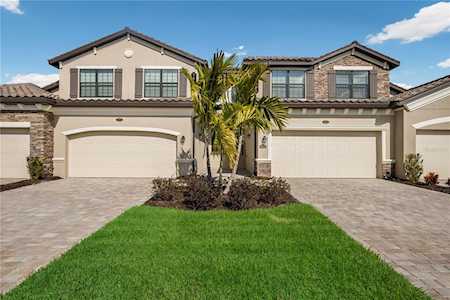 18113 Gawthrop Dr #102 Lakewood Ranch, FL 34211