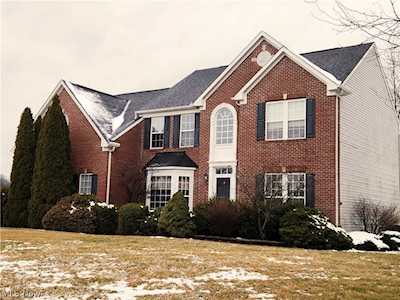 5188 Smith Ct Sheffield Village, OH 44054