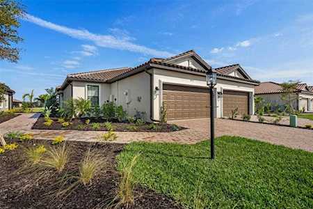 10457 Morning Mist Ln Sarasota, FL 34241