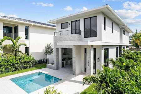 302 SE 5th Street Delray Beach, FL 33483