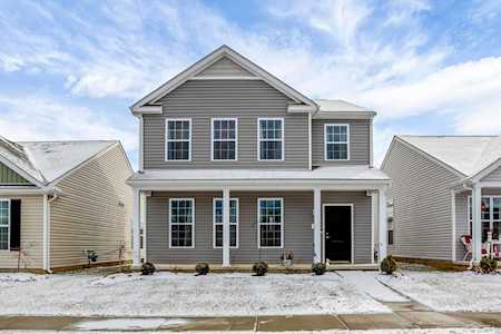 123 Blackwood Avenue Newark, OH 43055