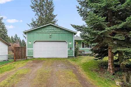 61 NE Santa Maria Ln Belfair, WA 98528