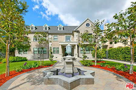 129 Fremont Place Los Angeles, CA 90005