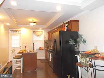 812 Mangold St Baltimore, MD 21230