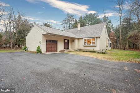 211 Bells Lake Rd Blackwood, NJ 08012