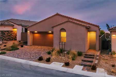 166 Nine Mile Creek Dr Las Vegas, NV 89138
