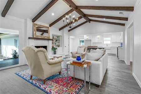 2214 Oak Creek Drive Sherman, TX 75092