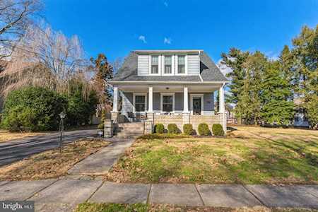 259 3rd St W Moorestown, NJ 08057