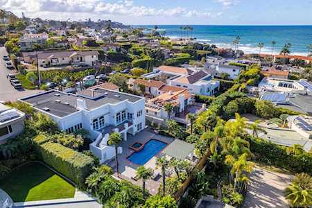 7960 Roseland La Jolla, CA 92037