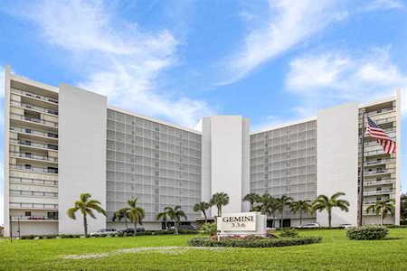 336 Golfview Road #418 North Palm Beach, FL 33408