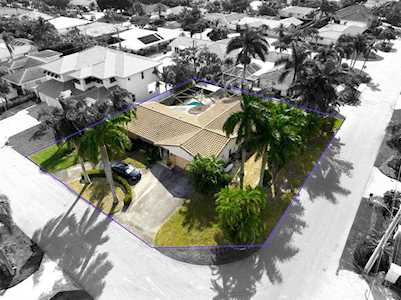 700 Malaga Drive Boca Raton, FL 33432