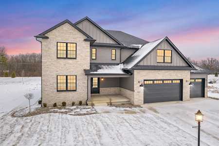 9543 Corydalis Ave St. John, IN 46373