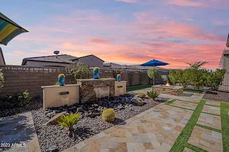 155 E Alcatara Avenue Queen Creek, AZ 85140