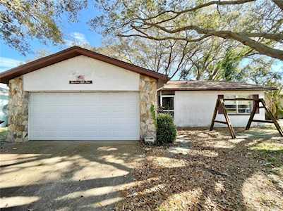 1459 Windmoor Dr Dunedin, FL 34698