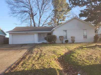2071 Pennel Dr Memphis, TN 38116