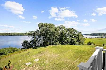 57 Long Point Rd #305 Lakeville, MA 02347