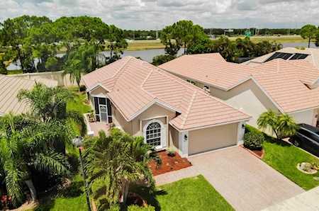 860 SW Munjack Circle Port Saint Lucie, FL 34986
