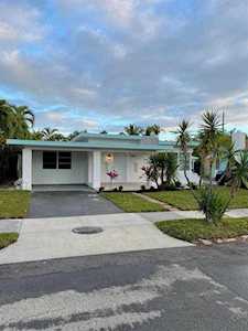 240 Wellesley Drive Lake Worth Beach, FL 33460