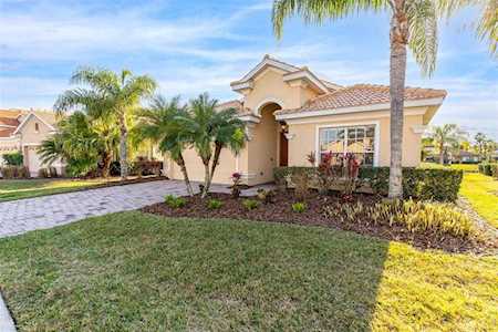 18008 Java Isle Dr Tampa, FL 33647