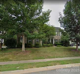 6910 Augustine Way Charlotte, NC 28270
