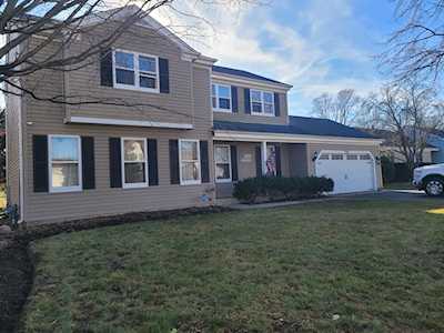 781 Woodland Ln Marengo, IL 60152