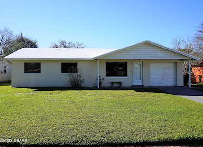 1428 Primrose Lane Daytona Beach, FL 32117
