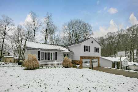 1593 Krebs Court Newark, OH 43055