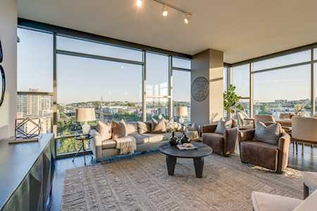 1212 Laurel St #1013 Nashville, TN 37203