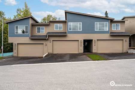 5538 Big Bear Way Anchorage, AK 99504